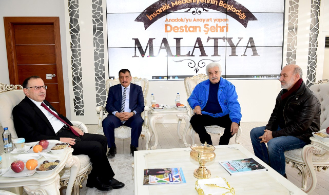 "Film Festivalimiz Yoğun Bir Katılımla Yapılıyor"