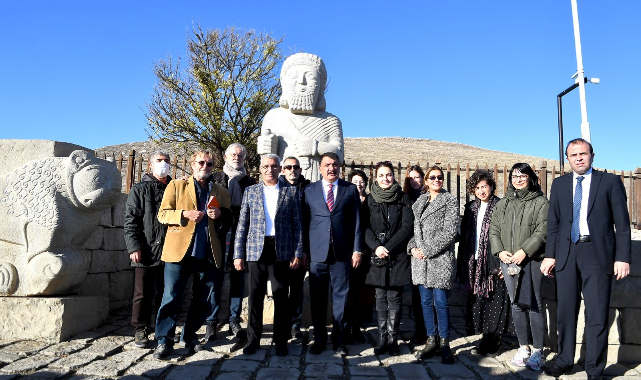 İtalyan Gazeteciler, Arslantepe’yi Gezdi