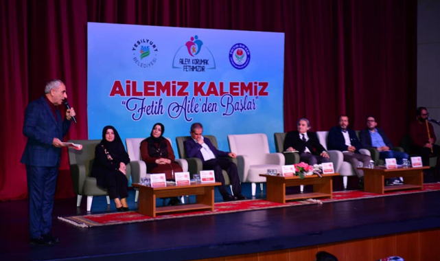 “Sezai Karakoç, Topluma Rehberlik Etmiştir”