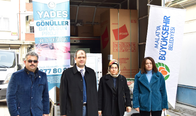 1830 Yaşlı Vatandaşa Evde Bakım Hizmeti Veriyor