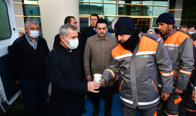 Başkan Çınar, Sıcak Çorba İkramında Bulundu