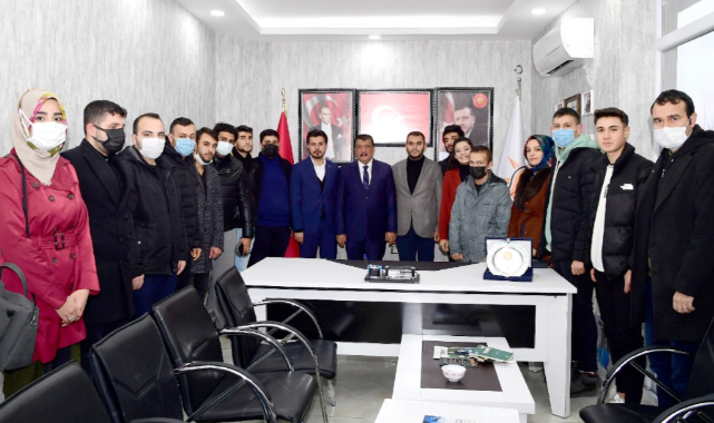 Başkan Gürkan, AK Parti Yeşilyurt İlçe Başkanlığı’nı Ziyaret Etti
