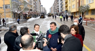 Başkan Gürkan, Kar Temizleme Çalışmalarını Yerinde İnceledi