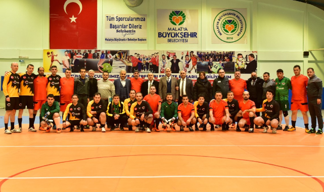 Birimler Arası Salon Futbol Turnuvası Başladı