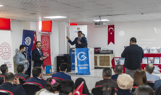“Çocuklarımızı İstikbale Hazır Yetiştirmemiz Lazım”