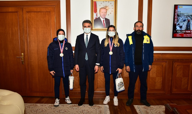 Malatyalı Kızlar Türkiye Boks Şampiyonu Oldu