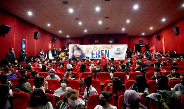 Öğrenciler ‘Kesişme; İyi Ki Varsın Eren’ Filmini İzledi