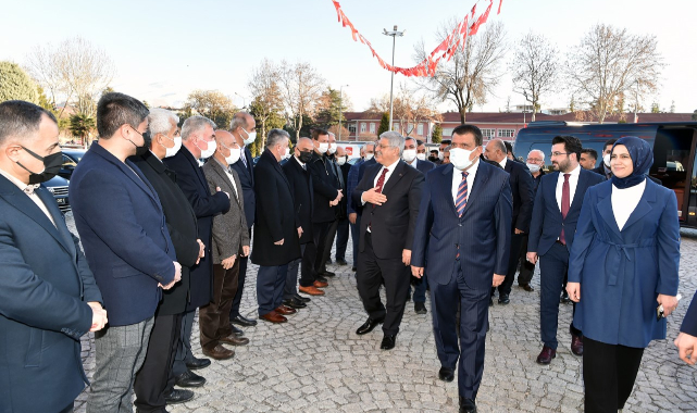 AK Parti Genel Başkan Yardımcısı Demiröz, Başkan Gürkan’ı Ziyaret Etti