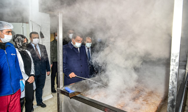 Başkan Gürkan, Şükür Kurbanı Kesti