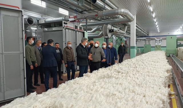 Vali Baruş, OSB’deki Fabrikaları Ziyaret Etti