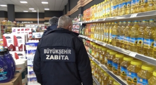 Zabıta Ekipleri, Etiket Denetimini Sürdürüyor