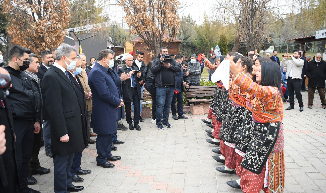 2. Kayısı Çiçeği Şenlikleri Açılış Töreni Gerçekleştirildi