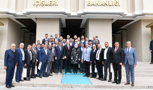 Başkan Gürkan, Muhtarlarla Birlikte Bakan Soylu İle Bir Araya Geldi