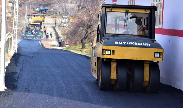 Battalgazi Mahallesi’nde Asfalt Çalışmalarına Başlandı