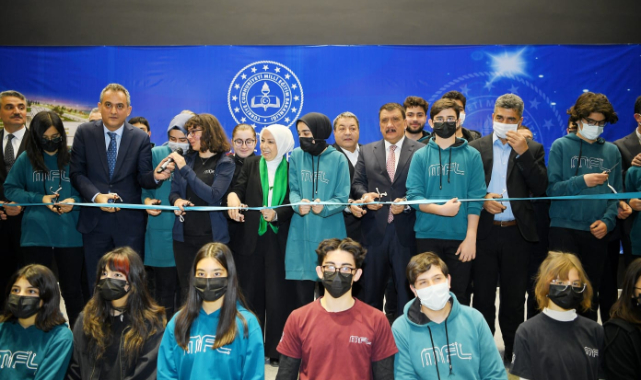 Erman Ilıcak Fen Lisesi’nin Açılışı Gerçekleştirildi