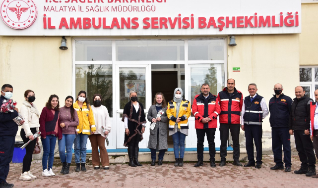 “Hayata Dokunan Tüm Kadınlarımızın Günlerini Kutluyoruz”
