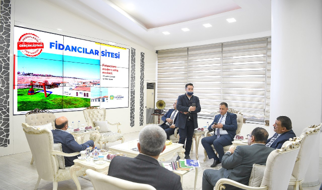 " Hizmet Görmek İsteyenleri Malatya'ya Davet Ediyorum"