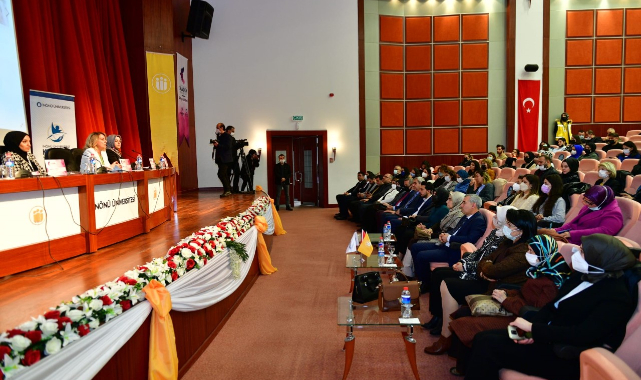 Yerel Yönetimler Ve Kadın Çalıştayı Düzenlendi