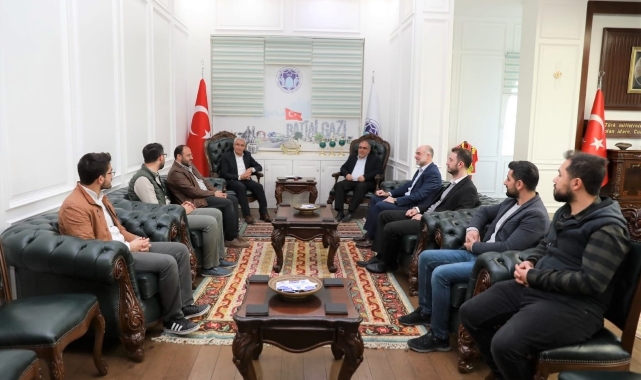 “İş İnsanlarının Önleri Açık Olmalı”
