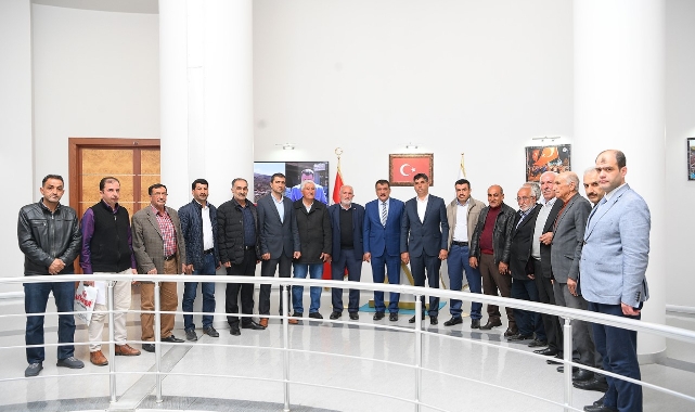 Kale İlçesi Muhtarları, Başkan Gürkan’ı Ziyaret Etti