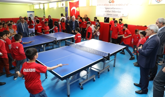 Masa Tenisi Günü Battalgazi’de Özel Turnuva İle Kutlandı