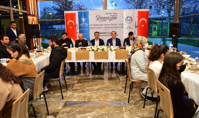 Yetimler Günü Dolayısıyla İftar Programı Düzenlendi