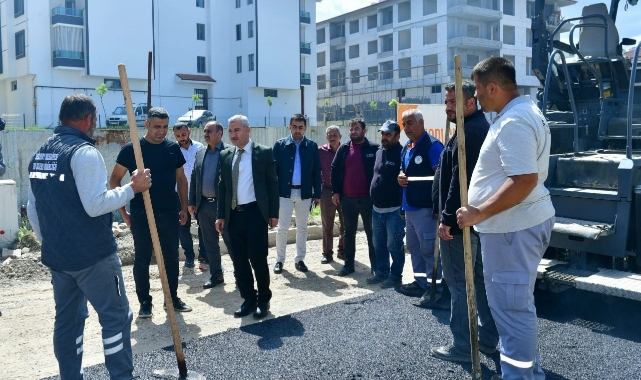 Çınar, İlyas Mahallesindeki Yol Yenileme Hizmetlerini İnceledi