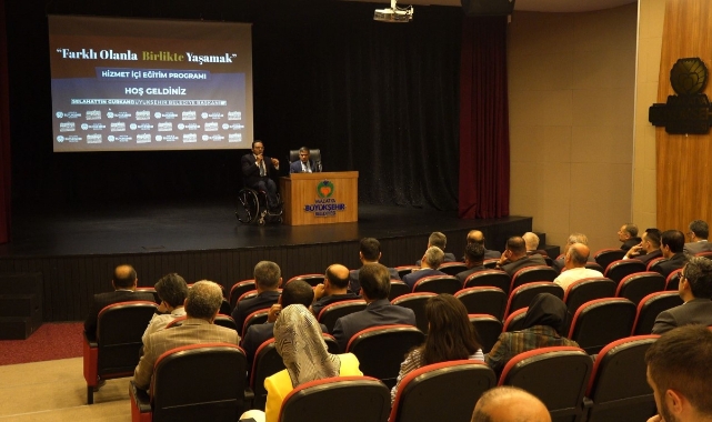 'Farklı Olanla Birlikte Yaşamak' Konulu Seminer Yapıldı