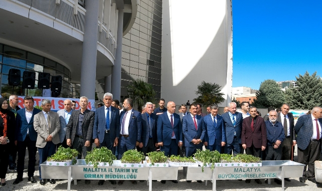Üreticilere Sıvat ve Sebze Fidesi Dağıtımı Gerçekleştirildi