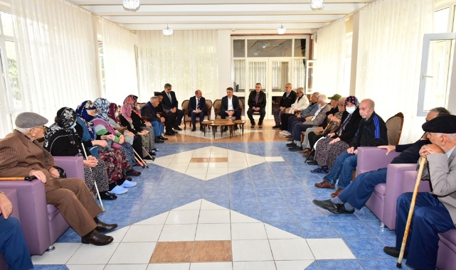 Vali Baruş, Bir Dizi Bayram Ziyaretinde Bulundu