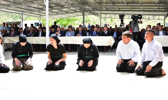 Vali Hulusi Şahin, Hüseyin Doğan Dede Anma Törenine Katıldı