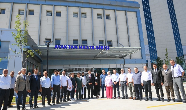 Başkan Gürkan, Kısmen Hizmete Giren Battalgazi Devlet Hastanesini Ziyaret Etti