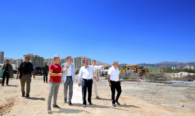 Tüfenkci ve Gürkan, 100. Yıl Kent Parkında İncelemelerde Bulundu