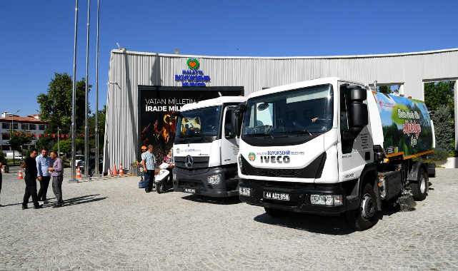 Büyükşehir Belediyesi Araç Filosunu Güçlendiriyor