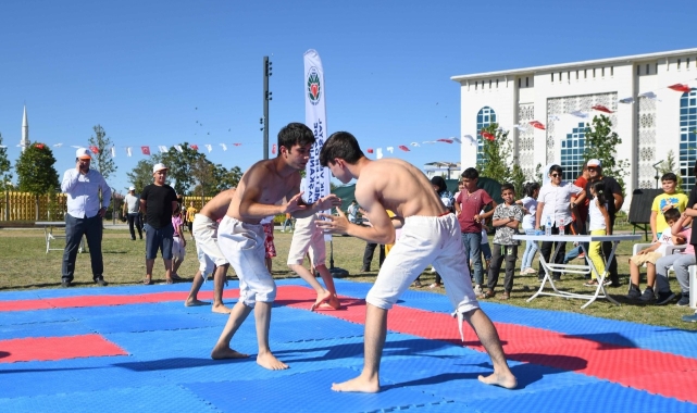 Kayısı Festivali Kapsamında Spor Şenliği Düzenlendi