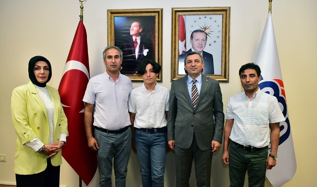 LGS Birincileri Vali Şahin’i Ziyaret Etti