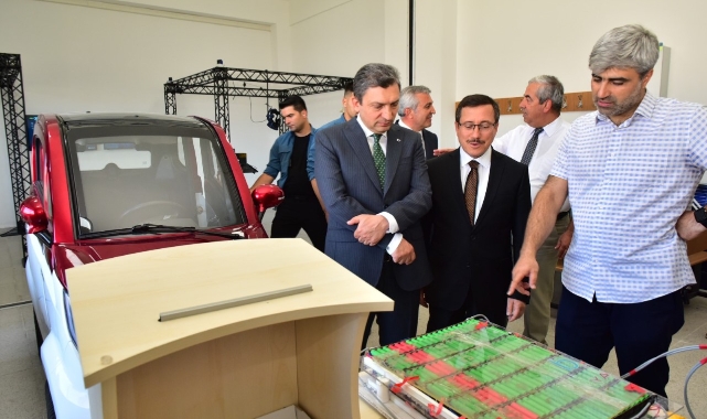 Vali Şahin, 2. Organize Sanayi Bölgesini Ziyaret Etti