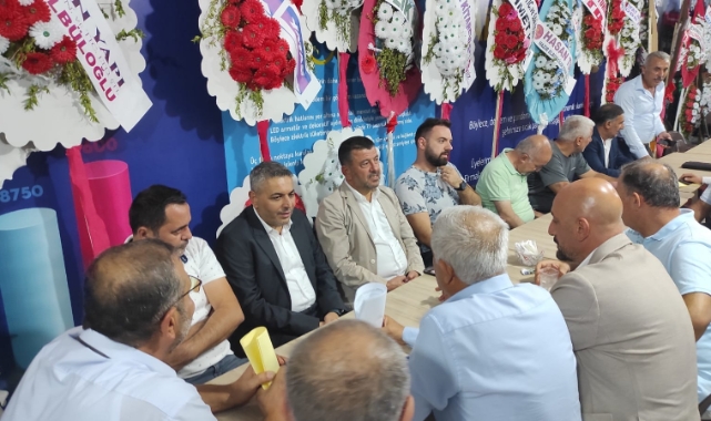 Ağbaba, Sadıkoğlu’nun Seçim Ofisini Ziyaret Etti