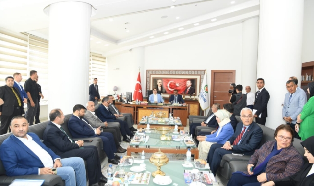 Aile ve Sosyal Hizmetler Bakanı Yanık, Başkan Gürkan’ı Ziyaret Etti