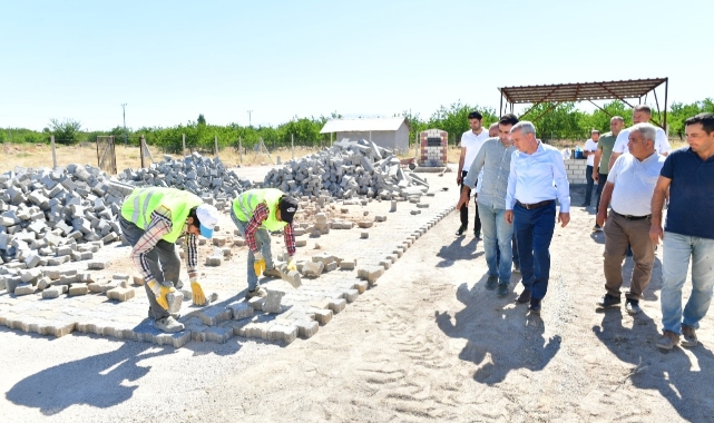 Başkan Çınar, Kuşdoğan&#039;daki Kilit Taşı Çalışmalarını İnceledi