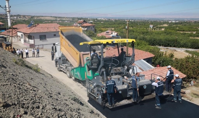 Battalgazi Belediyesi, Orduzu’daki 5 Sokağı Sıcak Asfaltla Buluşturuyor