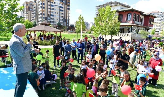 “Çocuklarımızın Eğitim Hayatlarına Güzel Dokunuşlarda Bulunuyoruz”