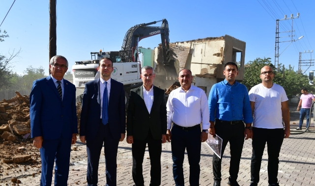“Tehlike Arz Eden Metruk Evlere Geçit Vermiyoruz”