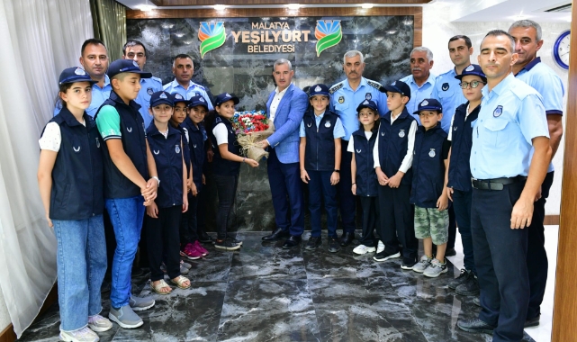 “Zabıtalar, Vatandaşımızın Sağlıklı, Huzur Ve Güven Ortamında Yaşamasının Güvencesidir”