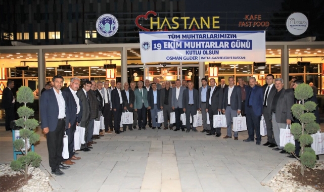 Başkan Güder, Battalgazili Muhtarların Gününü Kutladı