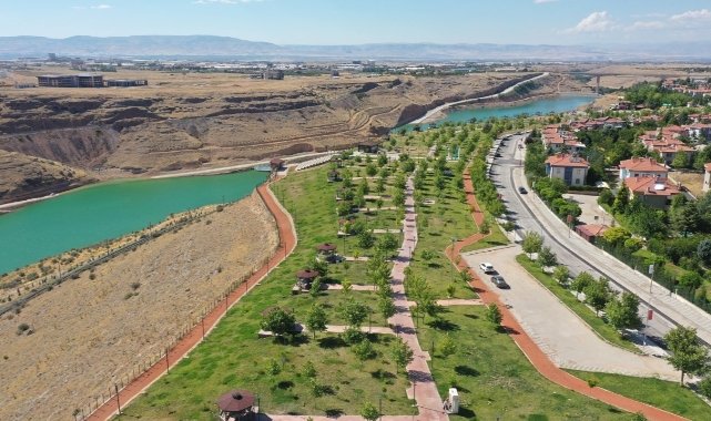 “Beylerderesi Yeni Yatırımlarla Çok Güzel Olmuş”