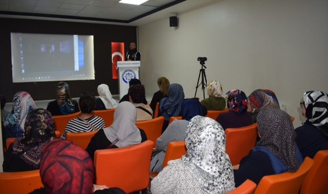 “En İyi Narkotik Polisi Anne” Projesi Anlatıldı
