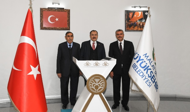 Eroğlu, Büyükşehir Belediyesini Ziyaret Etti