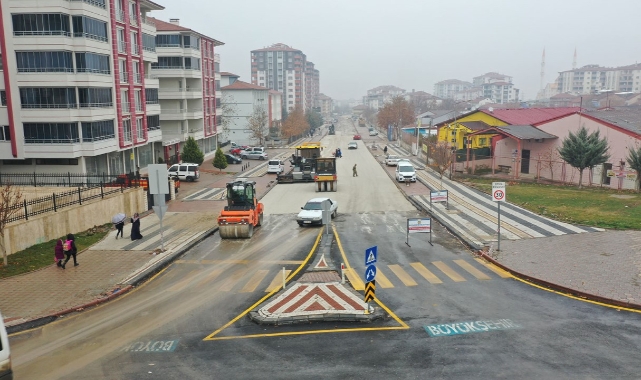 Göztepe Mahallesi Akgeyik Caddesi’nde Yol Bakım Çalışmaları Devam Ediyor