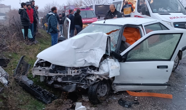 Trafik Kazasında 3 Kişi Yaralandı